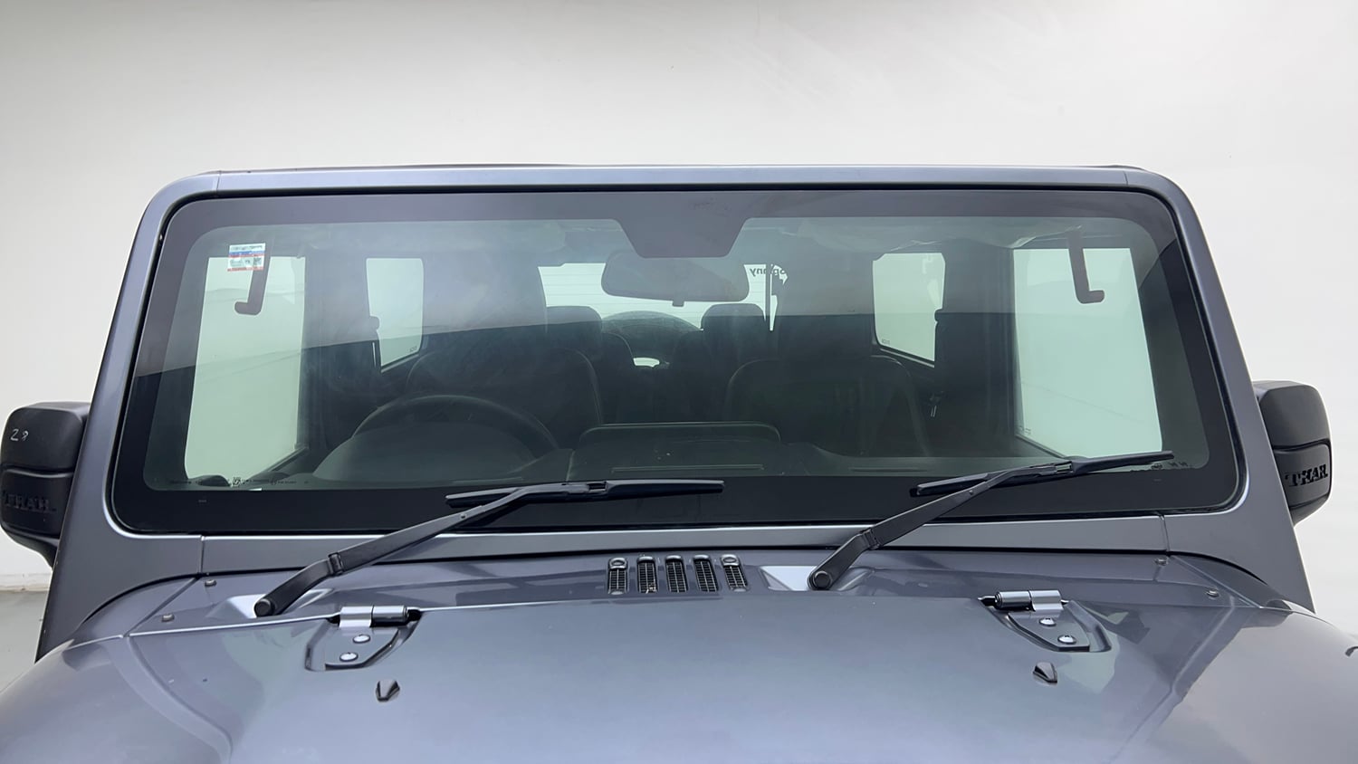 Used 2022 mahindra Thar LX Hard Top Petrol AT 4WD Petrol Automatic exterior FRONT WINDSHIELD VIEW