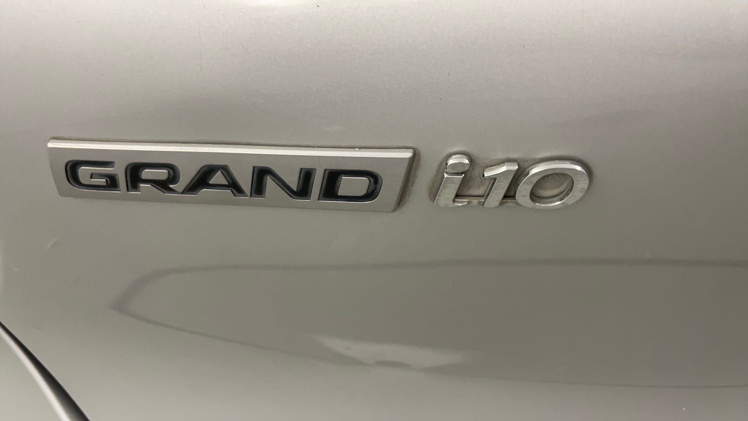 Used 2018 Hyundai Grand i10 Sportz 1.2 Kappa VTVT Petrol Manual dents MINOR DENT