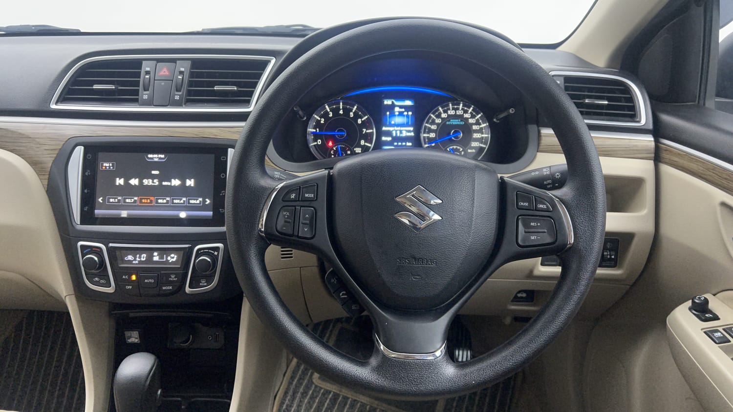 Used 2024 Maruti Suzuki Ciaz Zeta 1.5 AT Petrol Automatic interior STEERING VIEW