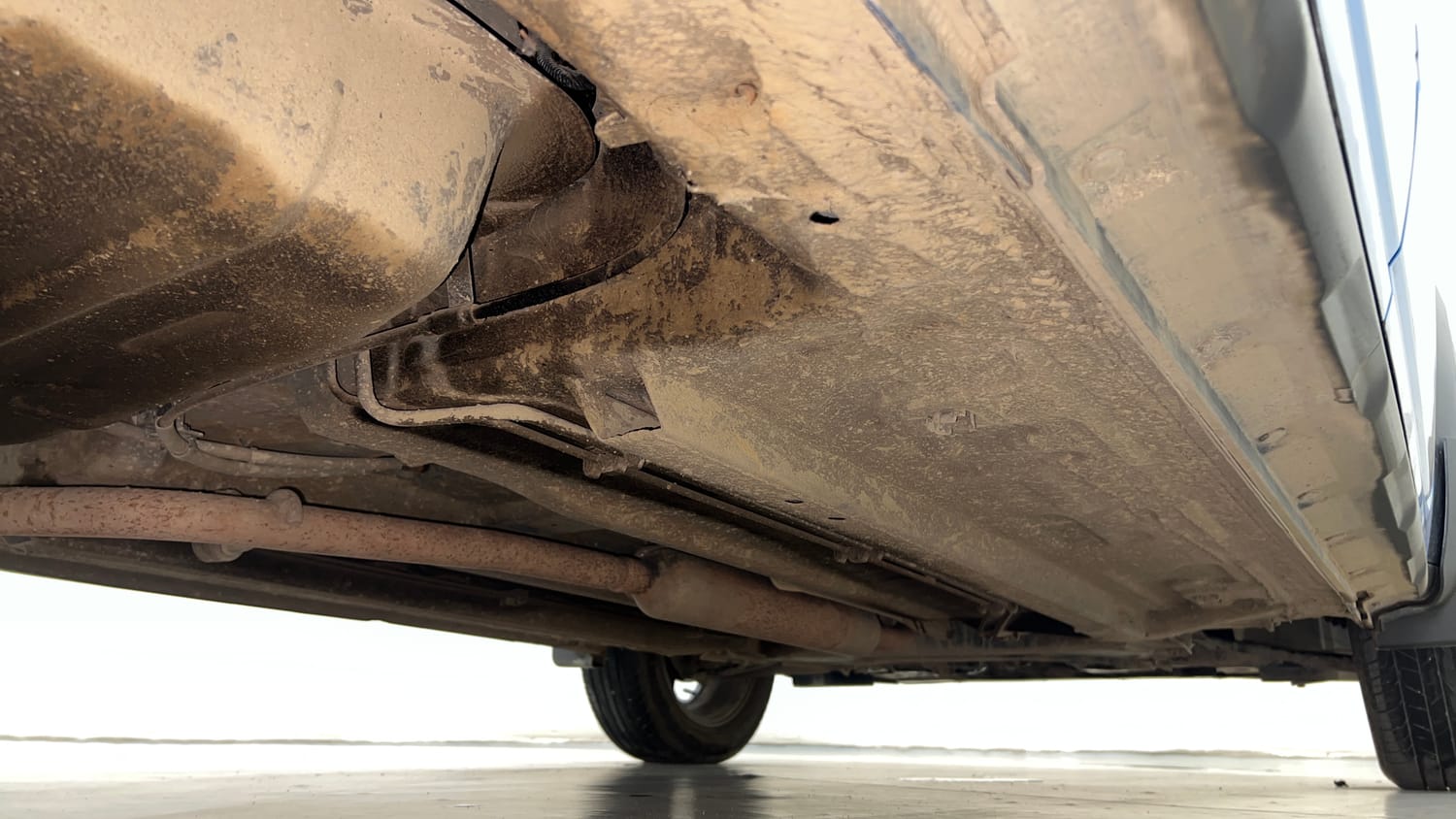 Used 2022 Renault Kiger RXT (O) Turbo CVT Dual Tone Petrol Automatic extra REAR RIGHT UNDERBODY VIEW