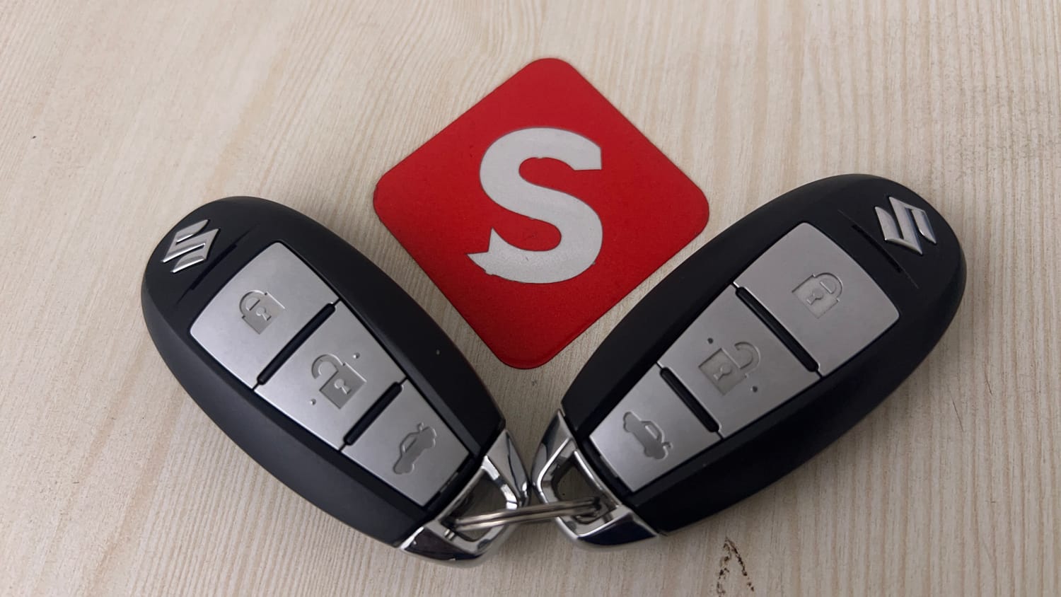 Used 2024 Maruti Suzuki Ciaz Zeta 1.5 AT Petrol Automatic extra CAR KEY VIEW