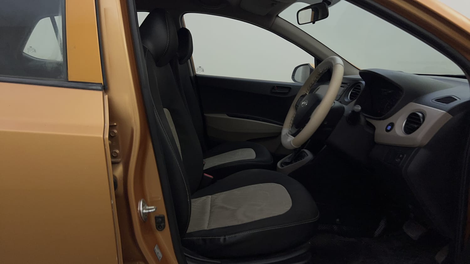 Used 2015 Hyundai Grand i10 Asta AT 1.2 Kappa VTVT Petrol Automatic interior RIGHT SIDE FRONT DOOR CABIN VIEW