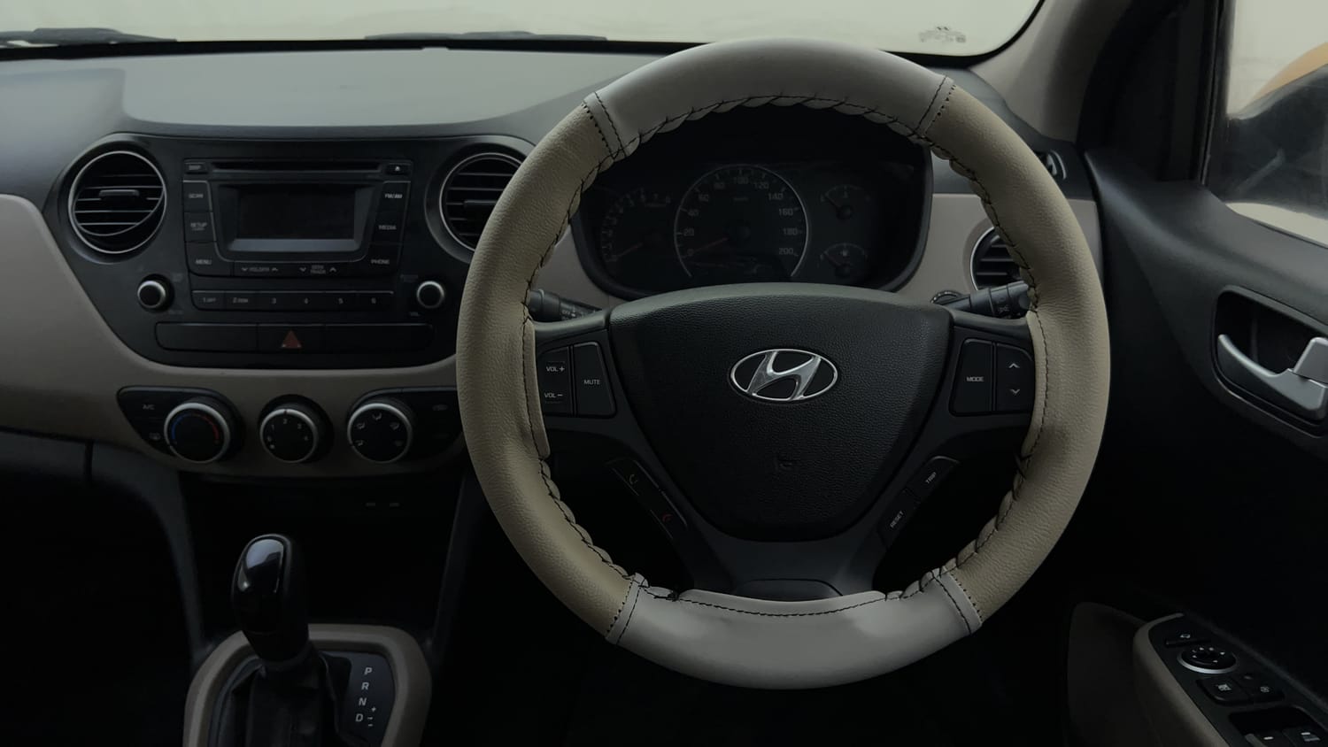 Used 2015 Hyundai Grand i10 Asta AT 1.2 Kappa VTVT Petrol Automatic interior STEERING VIEW