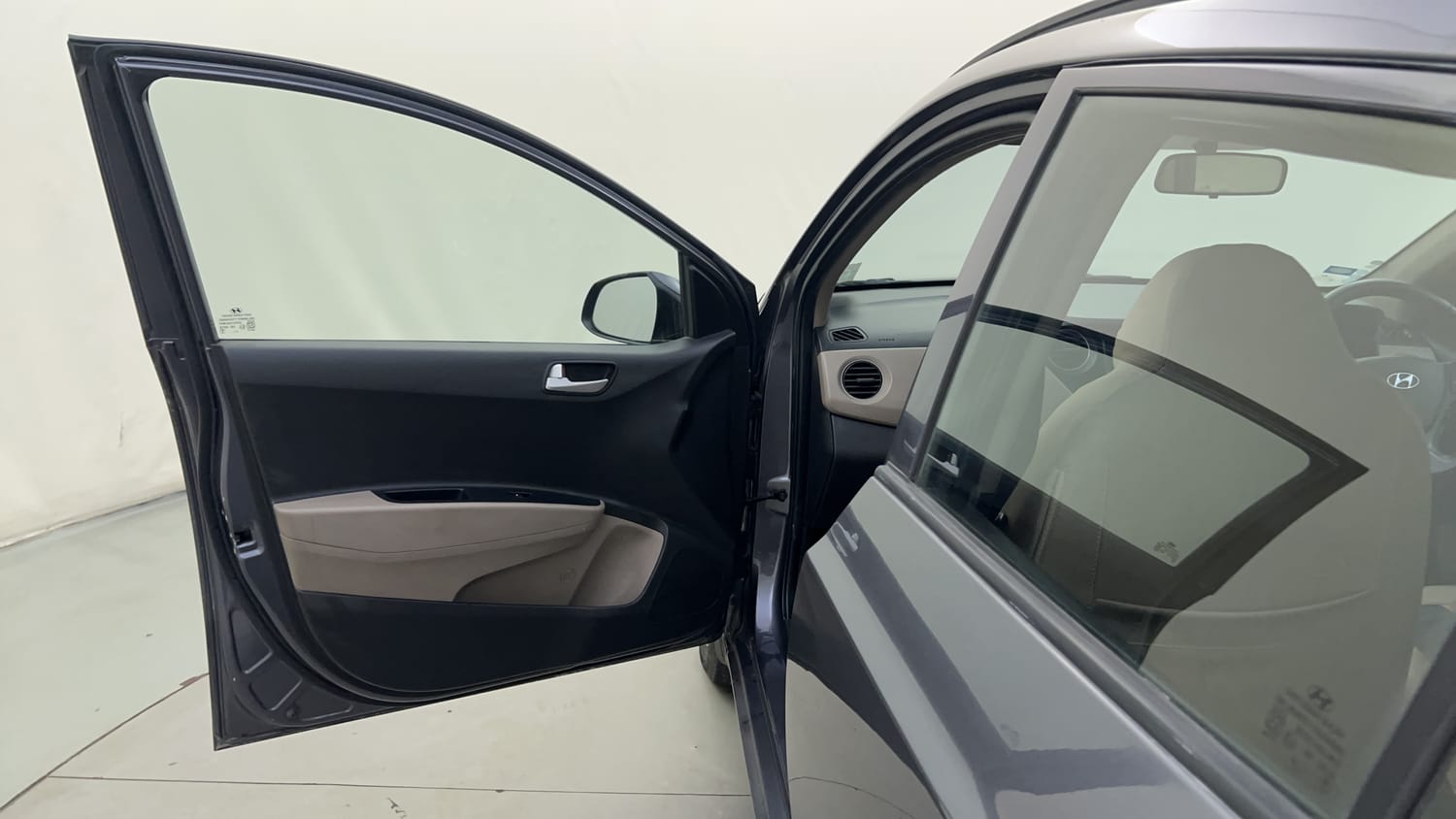 Used 2017 Hyundai Grand i10 Asta 1.2 Kappa VTVT Petrol Manual interior LEFT FRONT DOOR OPEN VIEW