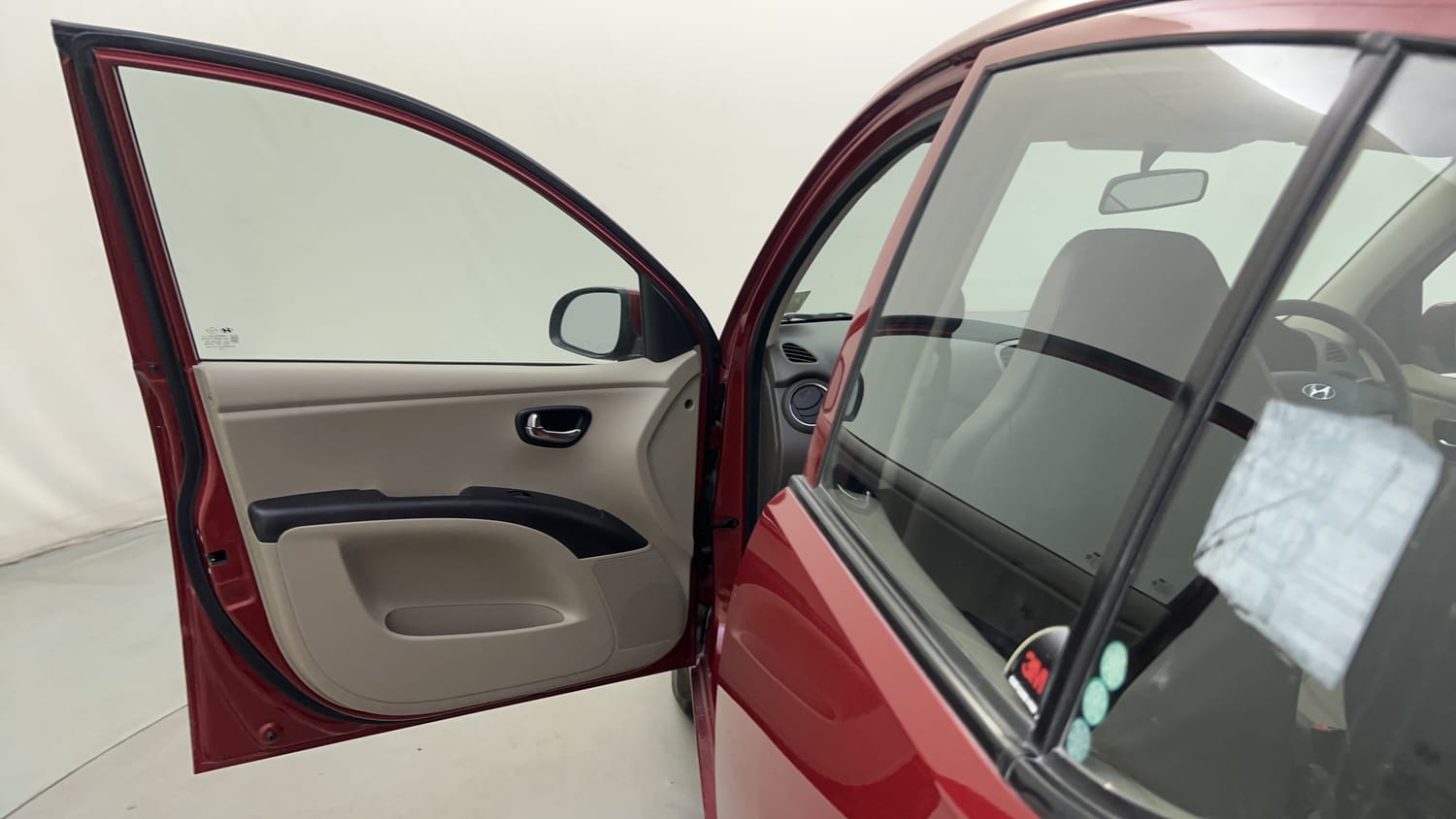 Used 2013 Hyundai i10 Sportz 1.2 Kappa2 Petrol Manual interior LEFT FRONT DOOR OPEN VIEW