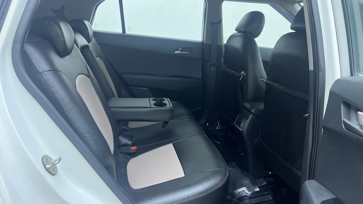 Used 2018 Hyundai Creta SX Plus 1.6 AT CRDI Diesel Automatic interior RIGHT SIDE REAR DOOR CABIN VIEW