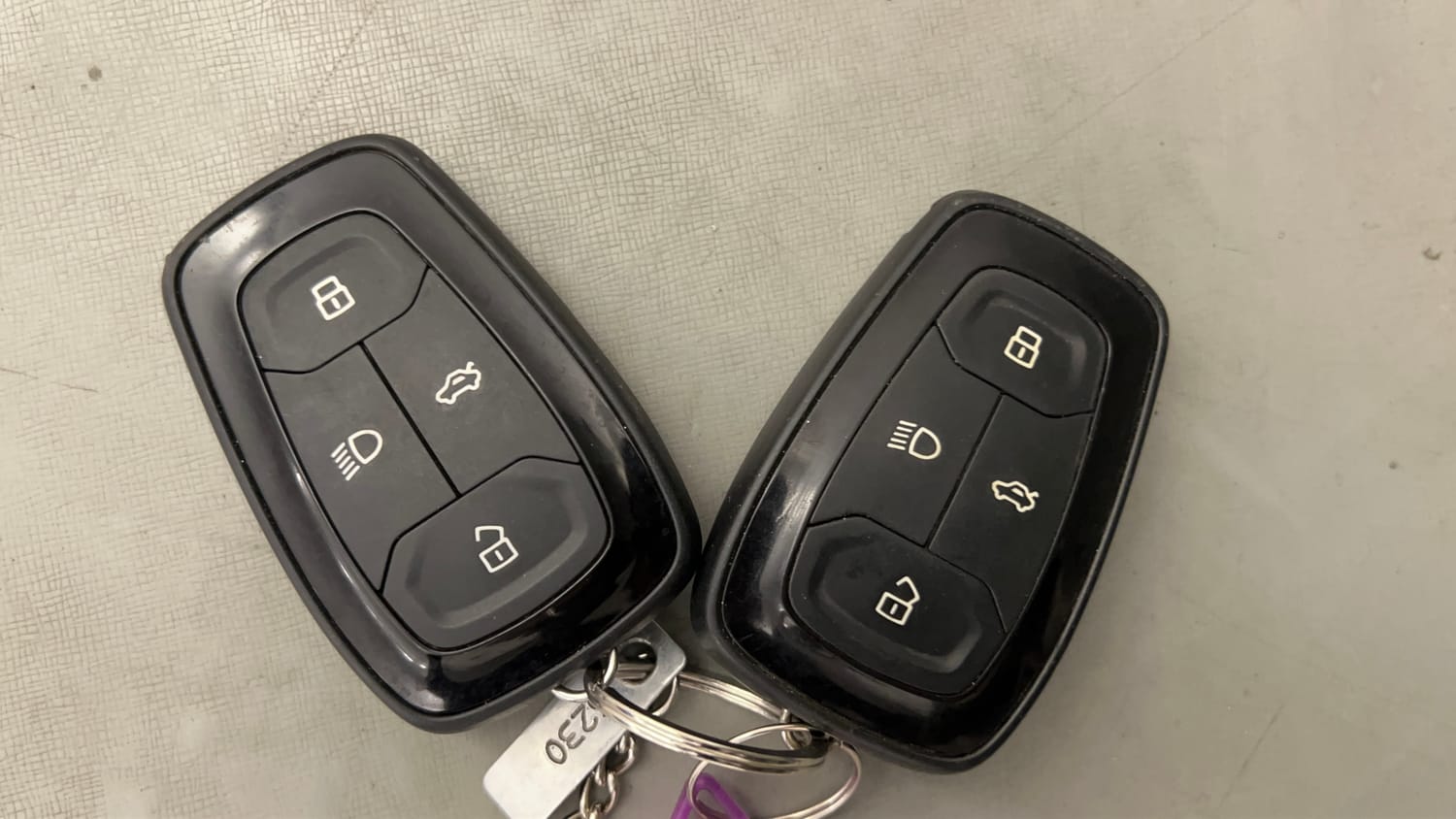 Used 2023 Tata Altroz XZ Petrol Petrol Manual extra CAR KEY VIEW