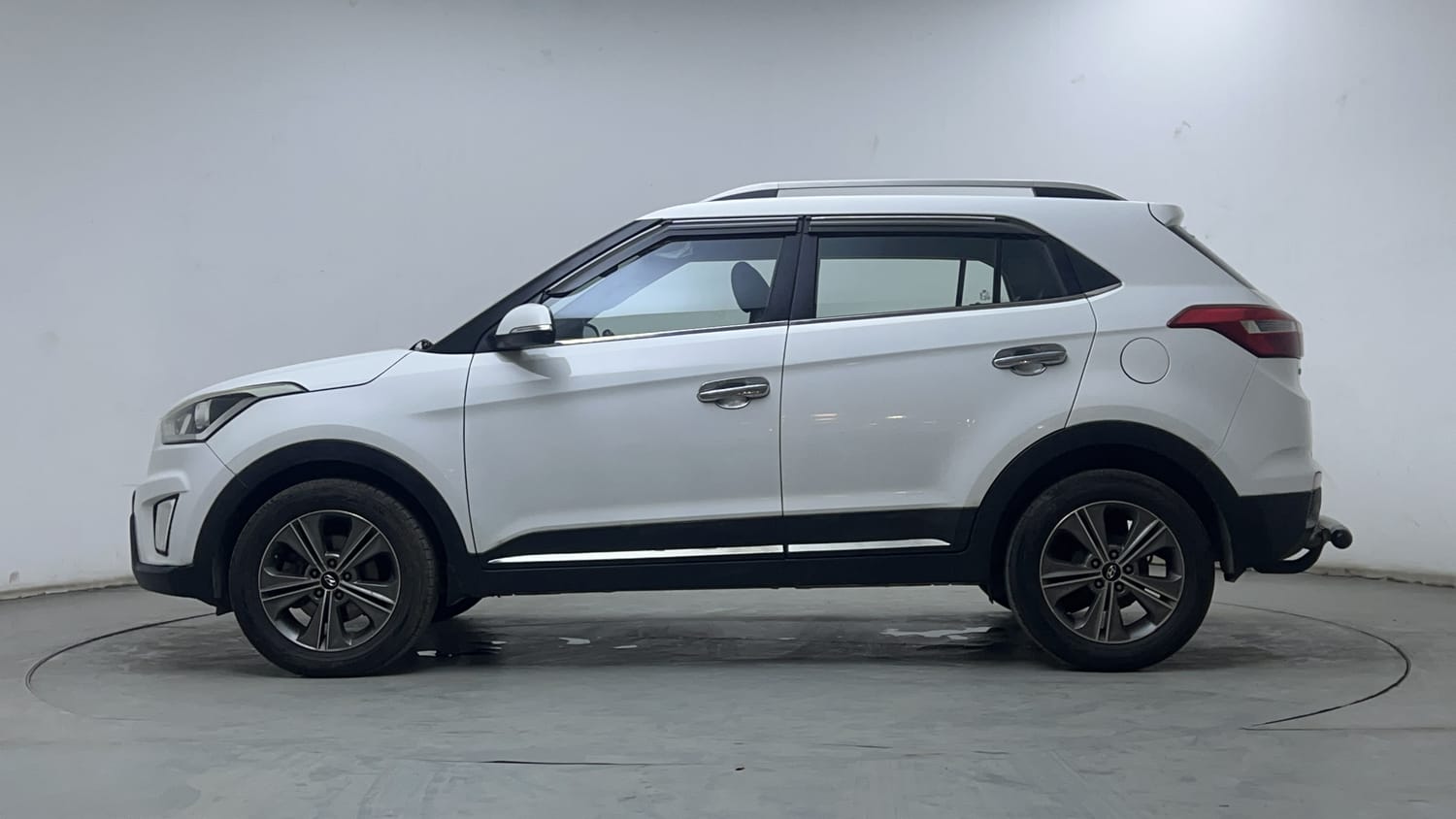 Used 2018 Hyundai Creta SX Plus 1.6 AT CRDI Diesel Automatic exterior LEFT SIDE VIEW