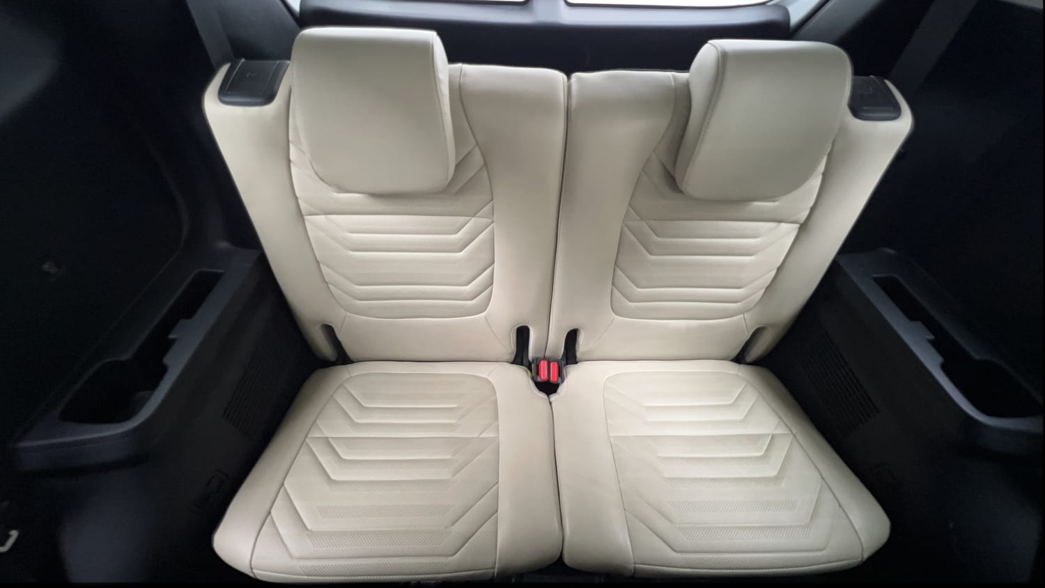 2024 Kia Carens Luxury Plus 1.5 Turbo Petrol DCT 7 STR-24