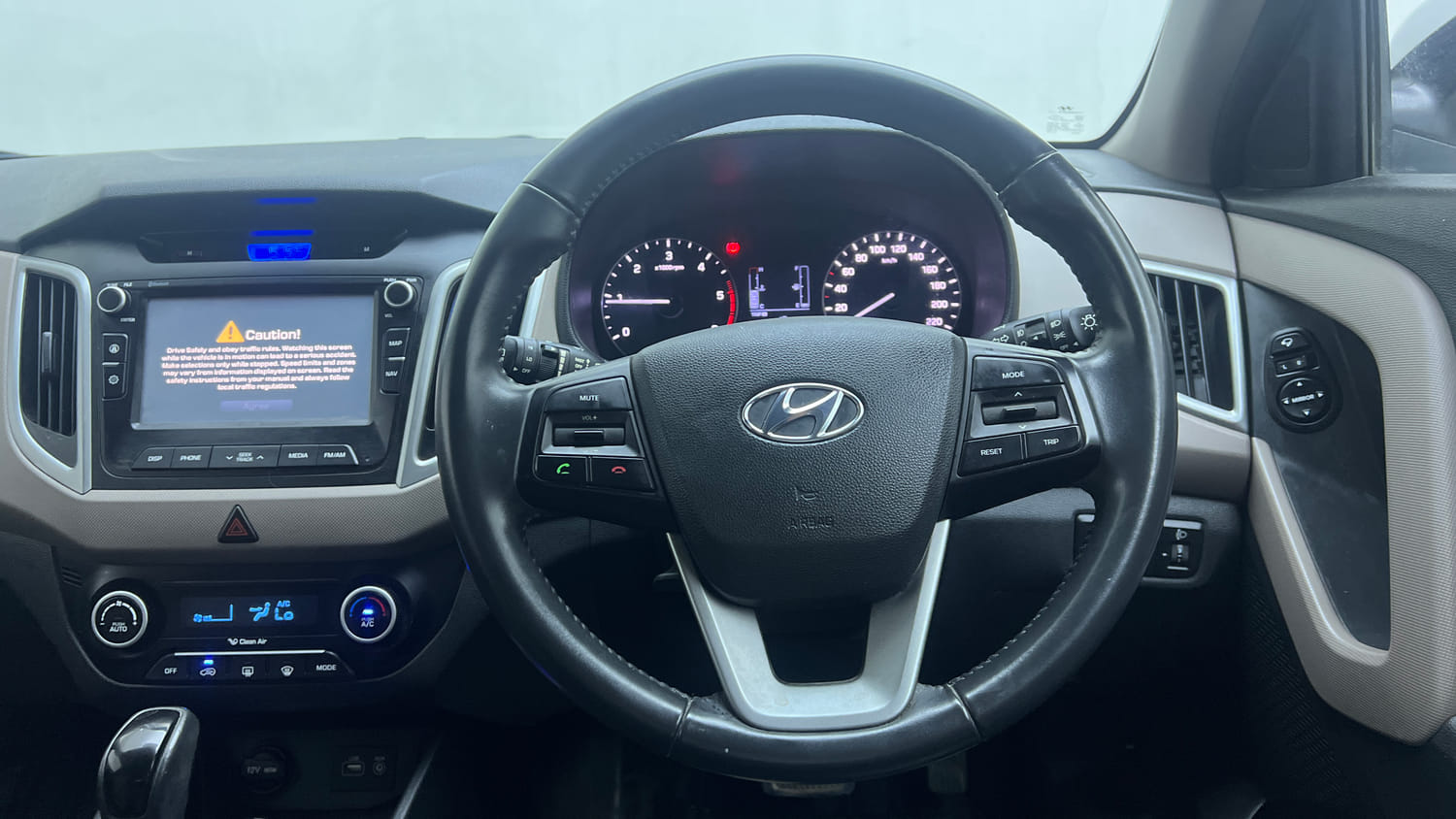 Used 2018 Hyundai Creta SX Plus 1.6 AT CRDI Diesel Automatic interior STEERING VIEW
