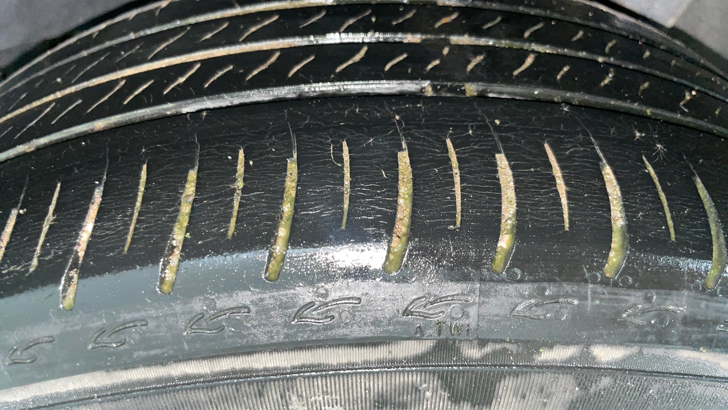 Used 2023 Honda City V Petrol MT Petrol Manual tyres LEFT REAR TYRE TREAD VIEW