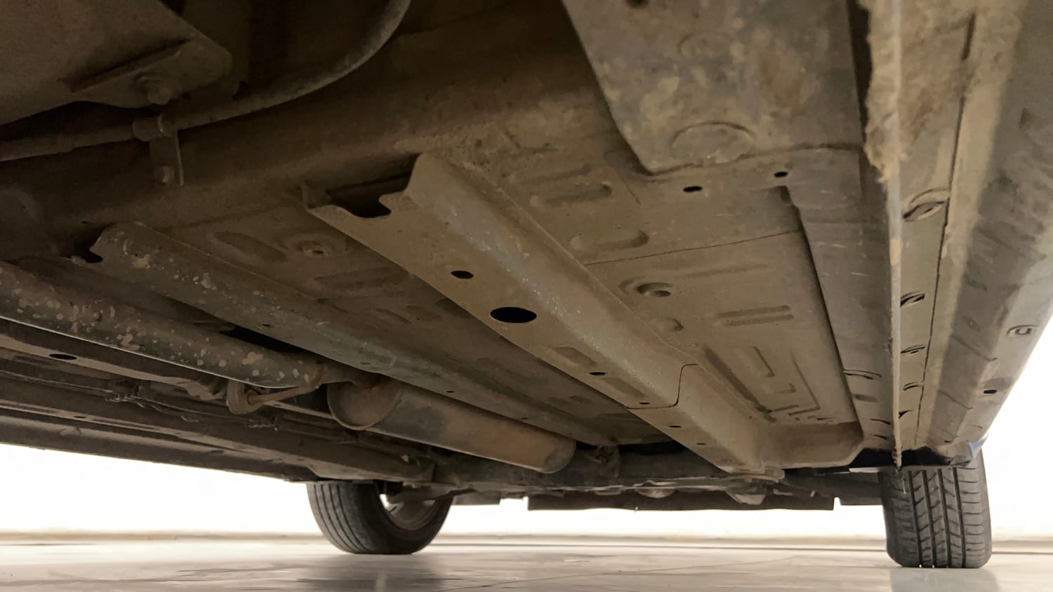 Used 2023 Tata Altroz XZ Petrol Petrol Manual extra REAR RIGHT UNDERBODY VIEW