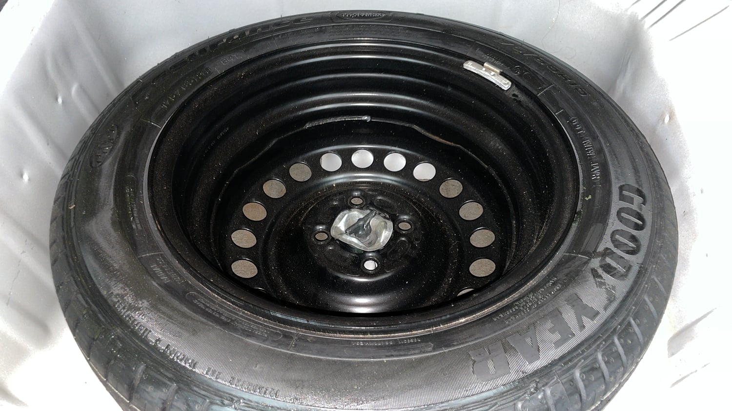 Used 2023 Honda City V Petrol MT Petrol Manual tyres SPARE TYRE VIEW
