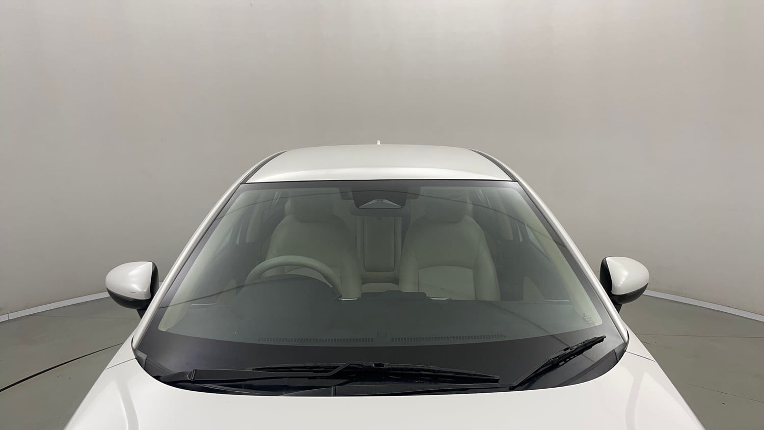 Used 2023 Honda City V Petrol MT Petrol Manual exterior FRONT WINDSHIELD VIEW