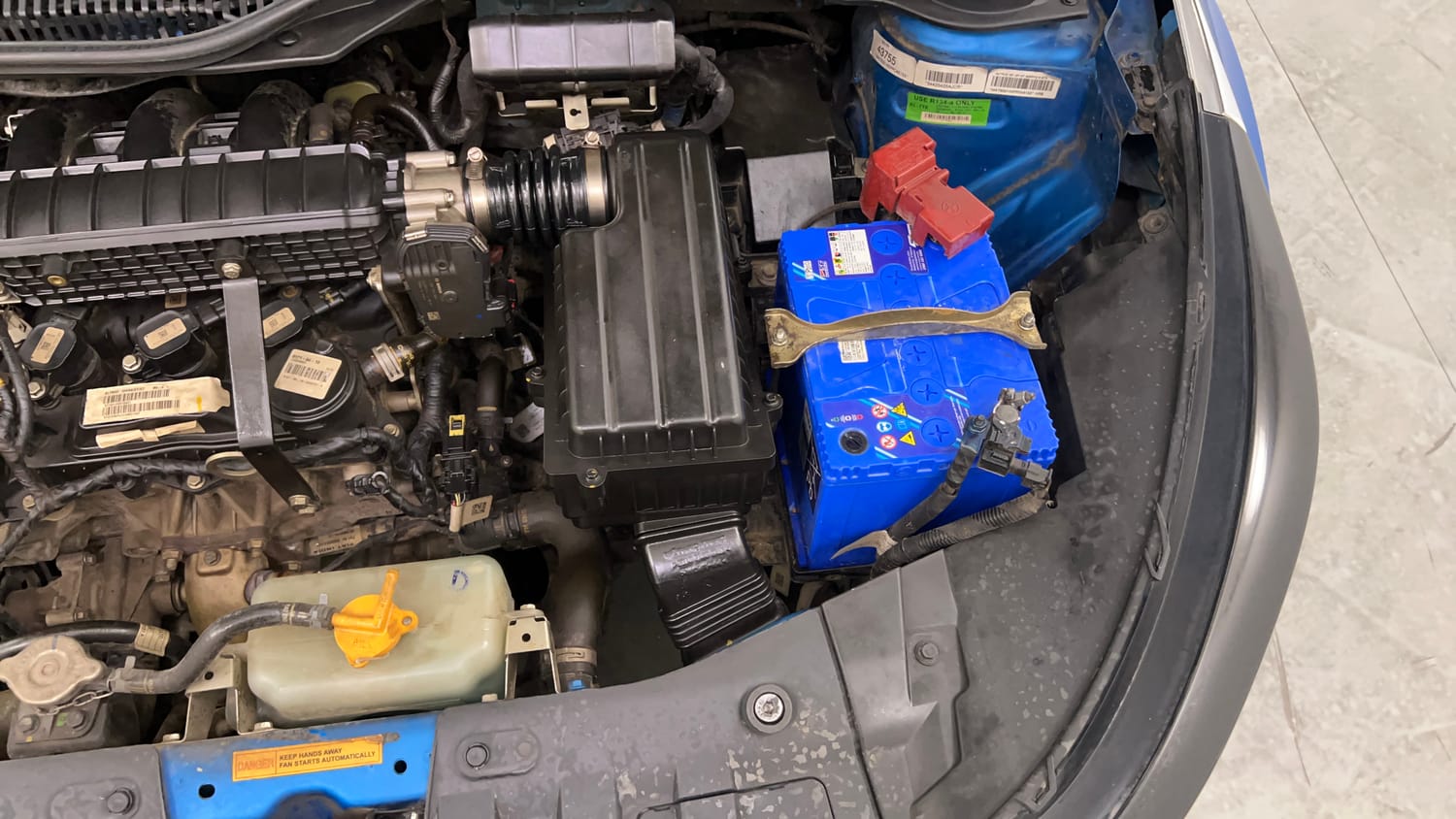 Used 2023 Tata Altroz XZ Petrol Petrol Manual engine ENGINE LEFT SIDE VIEW