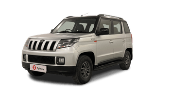 Used 2018 Mahindra TUV300 T10 Dual Tone Diesel Manual Image