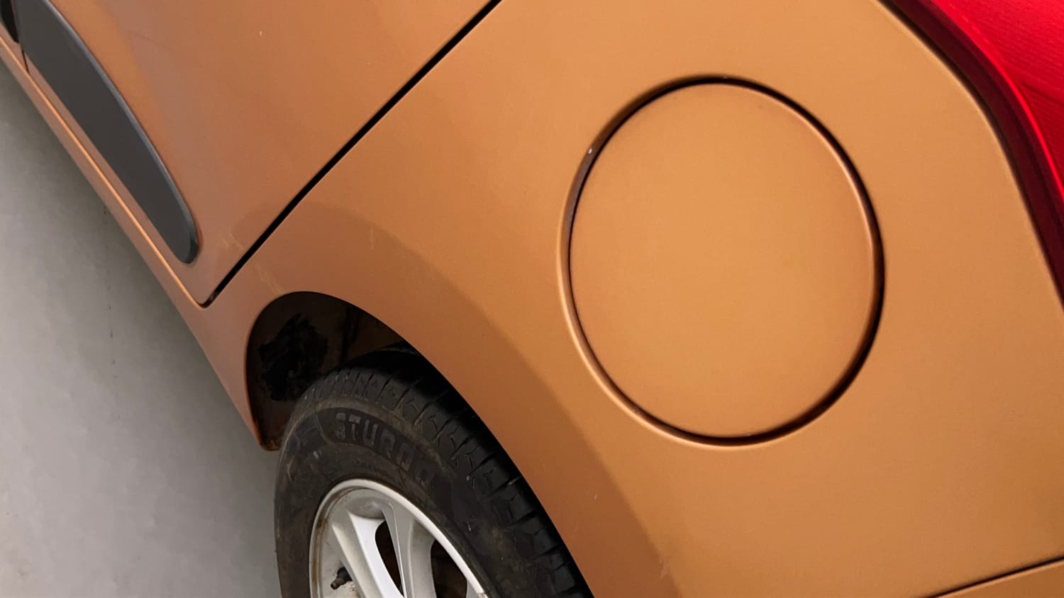 Used 2015 Hyundai Grand i10 Asta AT 1.2 Kappa VTVT Petrol Automatic dents MINOR SCRATCH