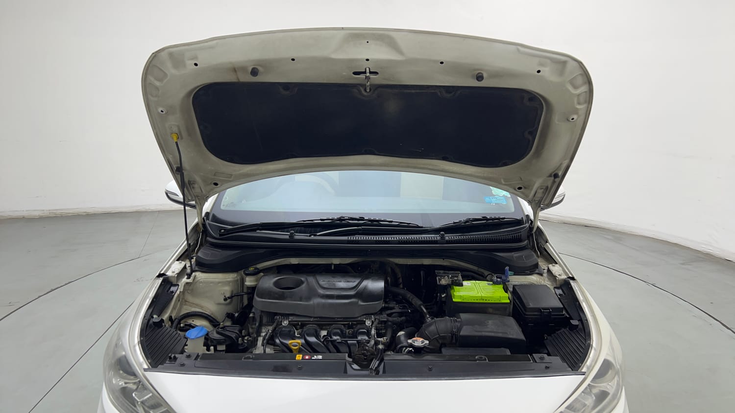 2017 Hyundai Verna SX 1.6 VTVT-27