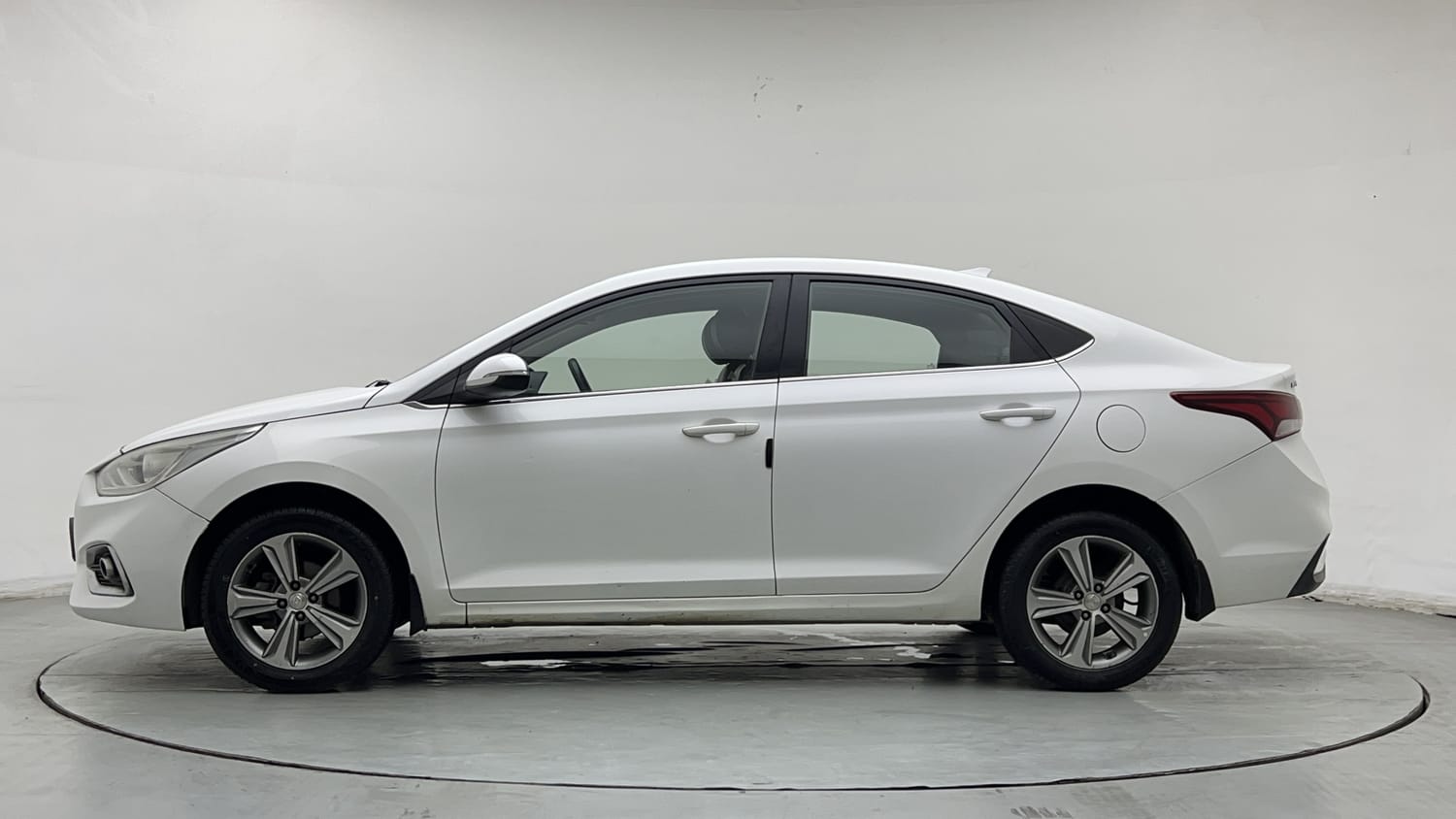 2017 Hyundai Verna SX 1.6 VTVT-1