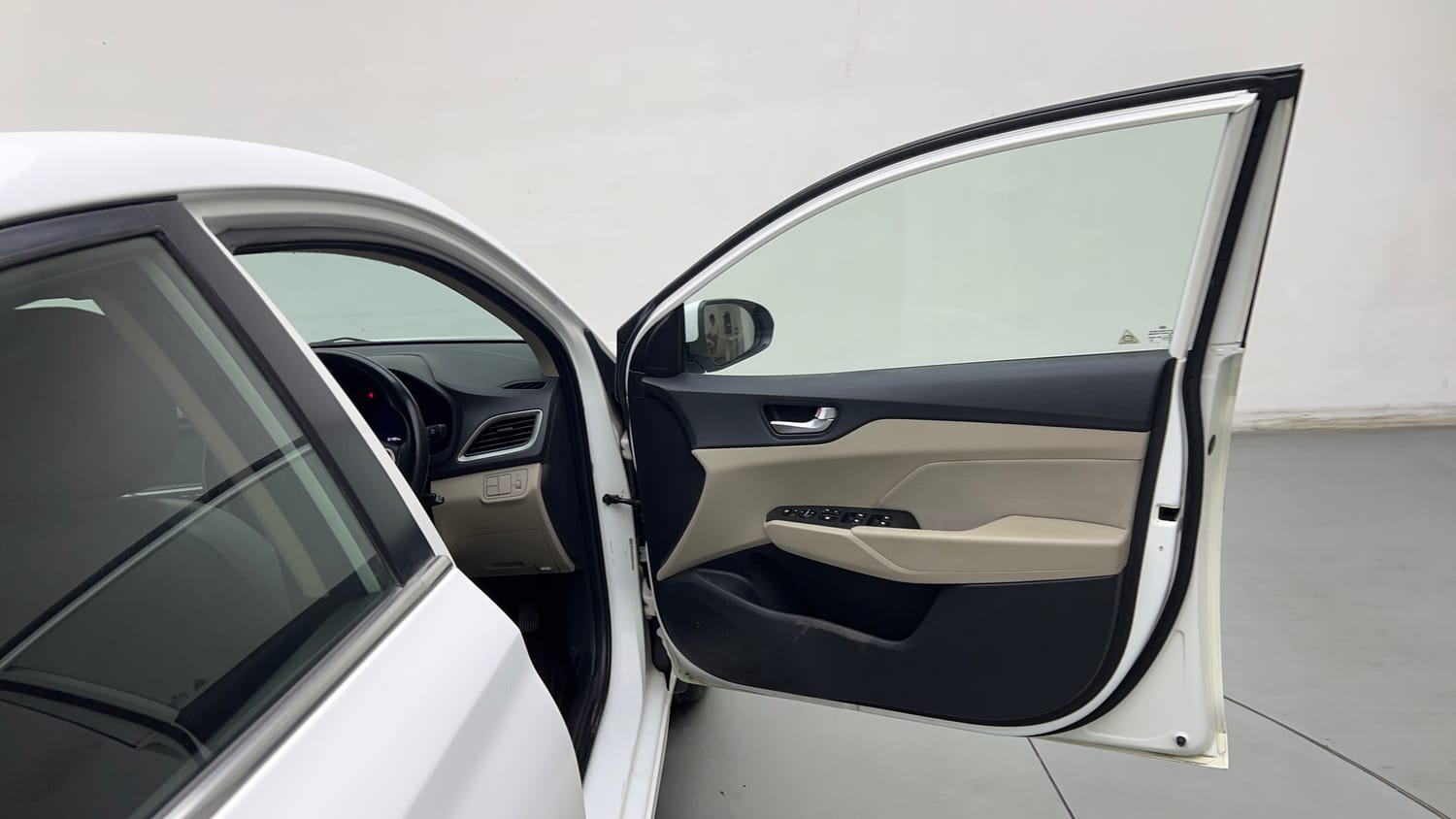 2017 Hyundai Verna SX 1.6 VTVT-19