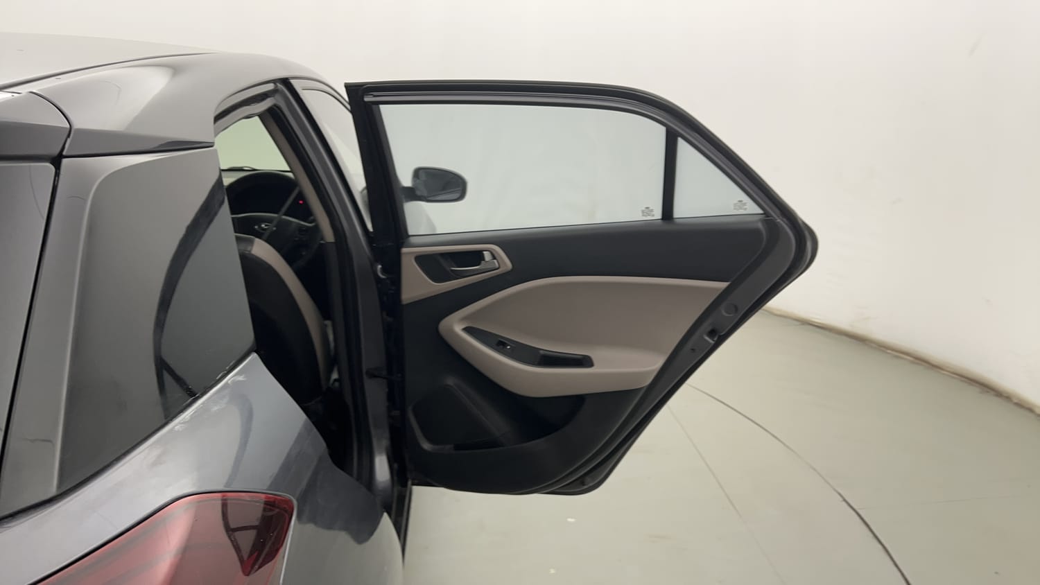 Used 2018 Hyundai Elite i20 Sportz 1.2 Petrol Manual interior RIGHT REAR DOOR OPEN VIEW