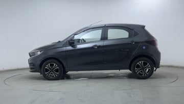 Used 2024 Tata Tiago XTA Petrol Automatic Image