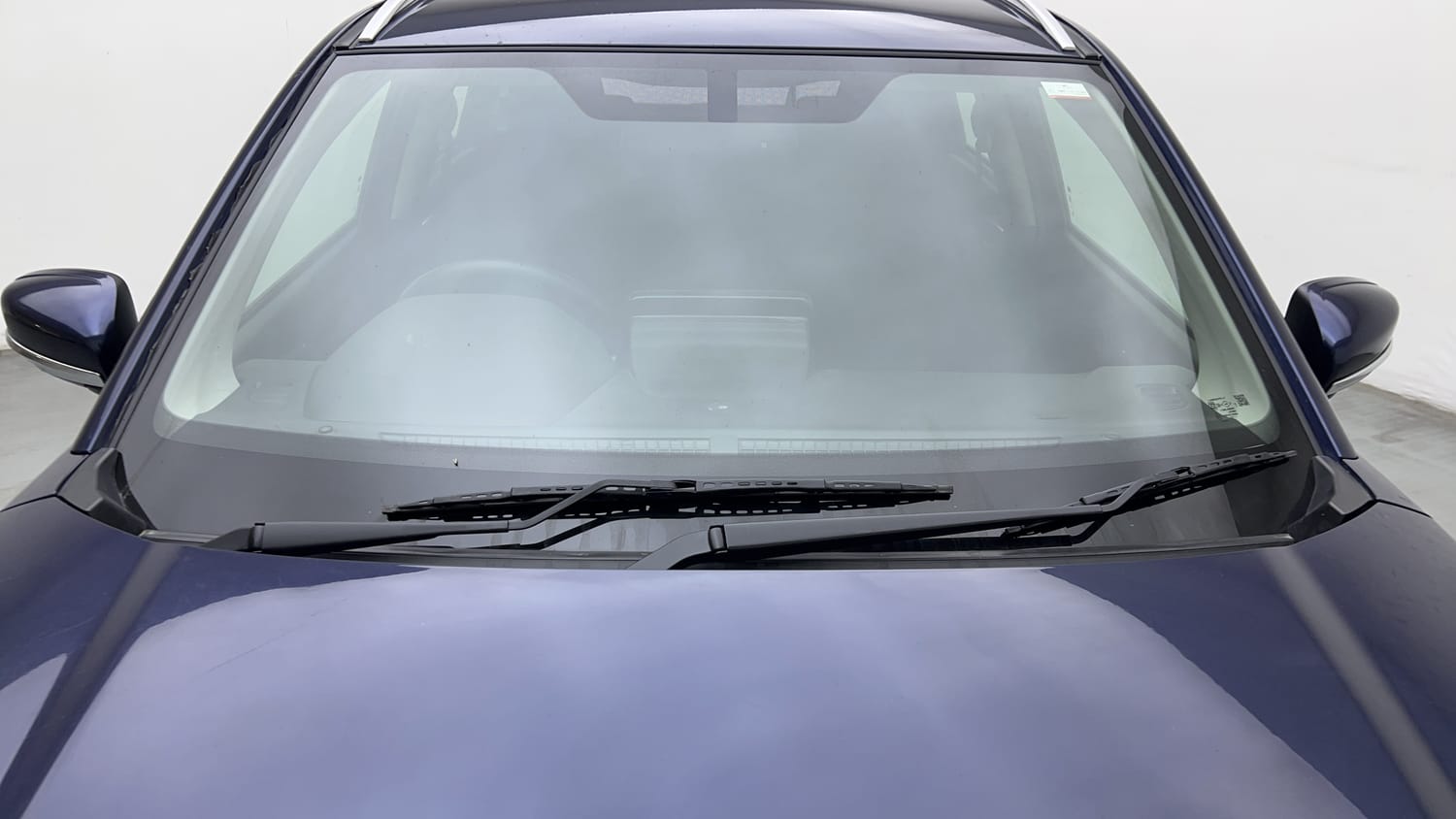 Used 2024 Maruti Suzuki Grand Vitara Zeta Smart Hybrid Petrol Manual exterior FRONT WINDSHIELD VIEW