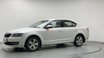 Used 2017 Skoda Octavia 1.8 TSI Ambition Plus AT Petrol Automatic Image