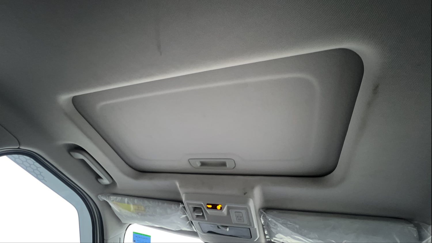 Used 2026 Tata Punch Accomplished + S CNG Automatic Cng Automatic top_features Sunroof