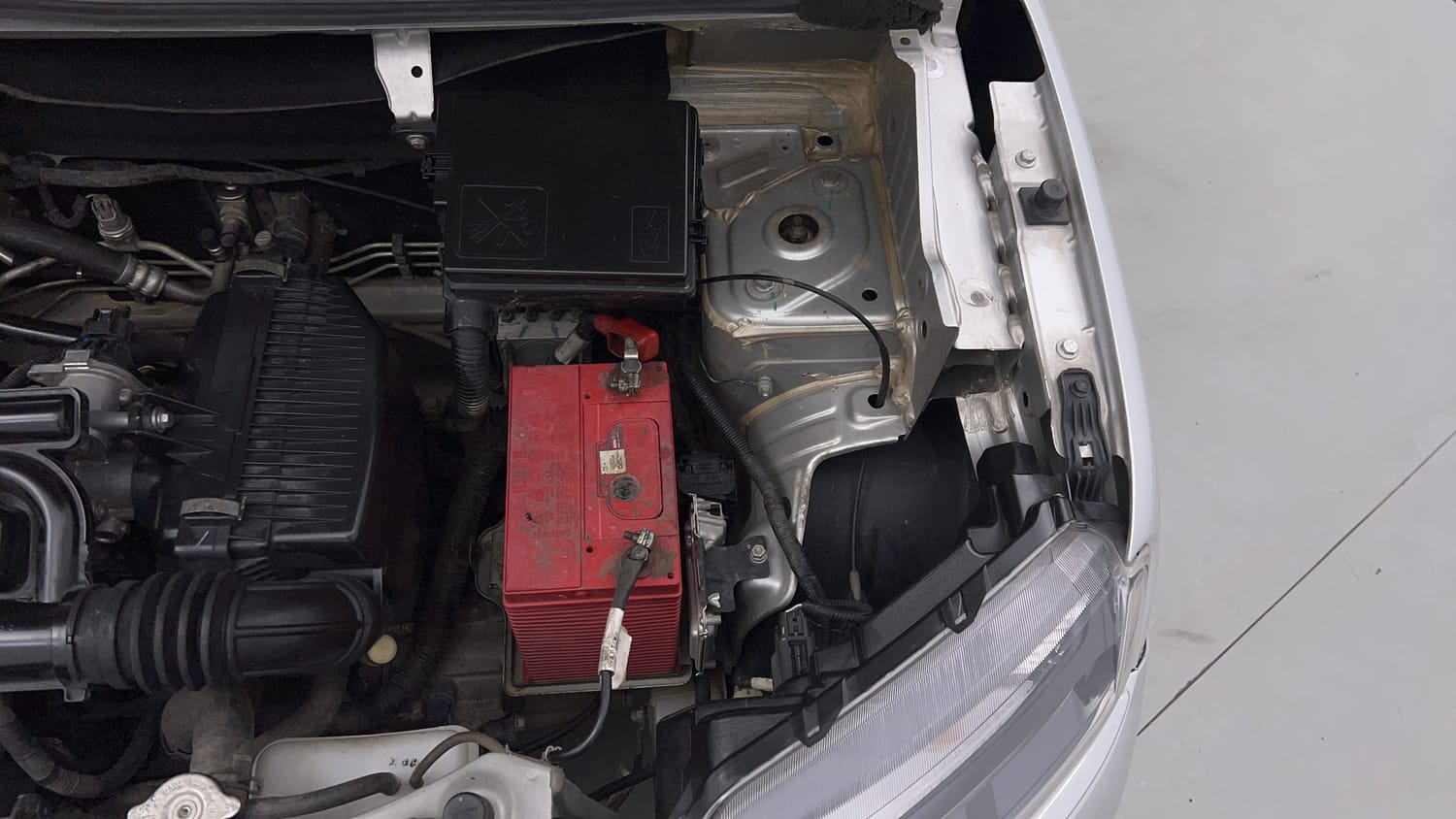 Used 2020 Renault Kwid RXT 1.0 Opt Petrol Manual engine ENGINE LEFT SIDE VIEW