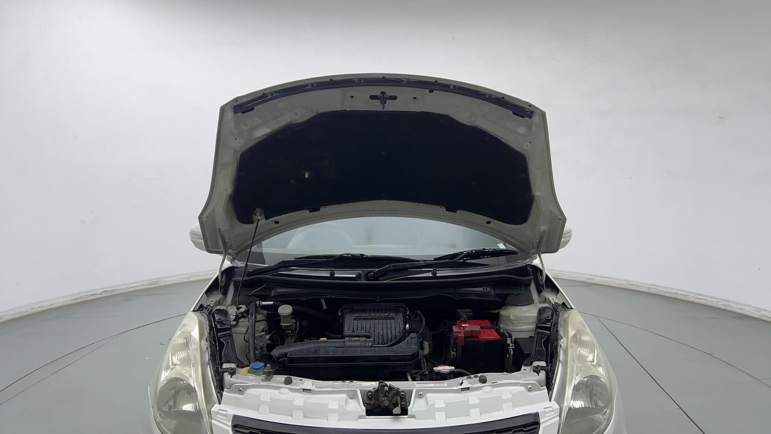 Used 2016 Maruti Suzuki Swift VXi Petrol Manual engine ENGINE & BONNET OPEN FRONT VIEW