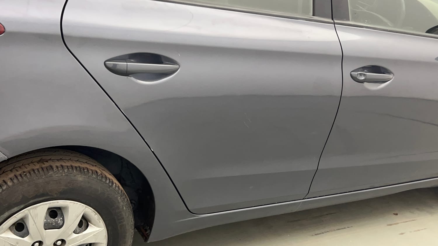 Used 2018 Hyundai Elite i20 Sportz 1.2 Petrol Manual dents MINOR SCRATCH