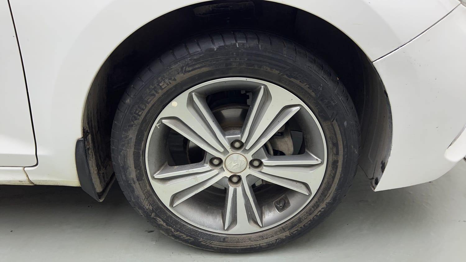 2017 Hyundai Verna SX 1.6 VTVT-32