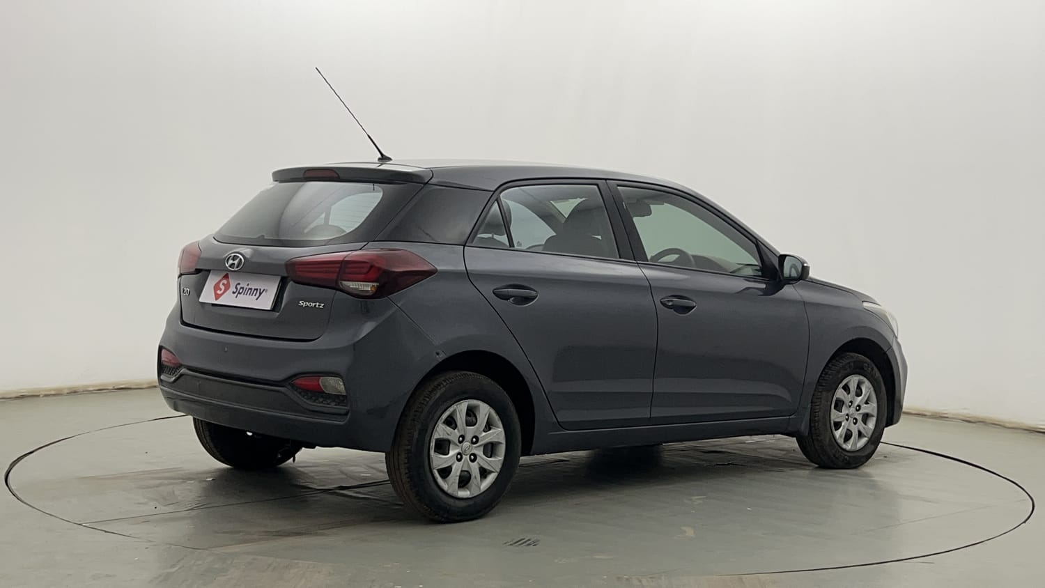 Used 2018 Hyundai Elite i20 Sportz 1.2 Petrol Manual exterior RIGHT REAR CORNER VIEW