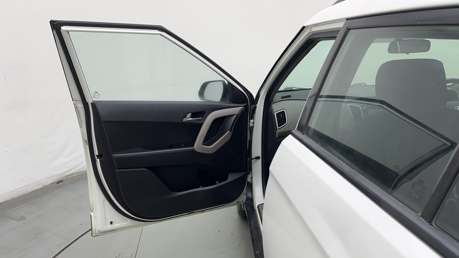 Used 2016 Hyundai Creta 1.6 SX Plus AT Petrol Petrol Automatic interior LEFT FRONT DOOR OPEN VIEW