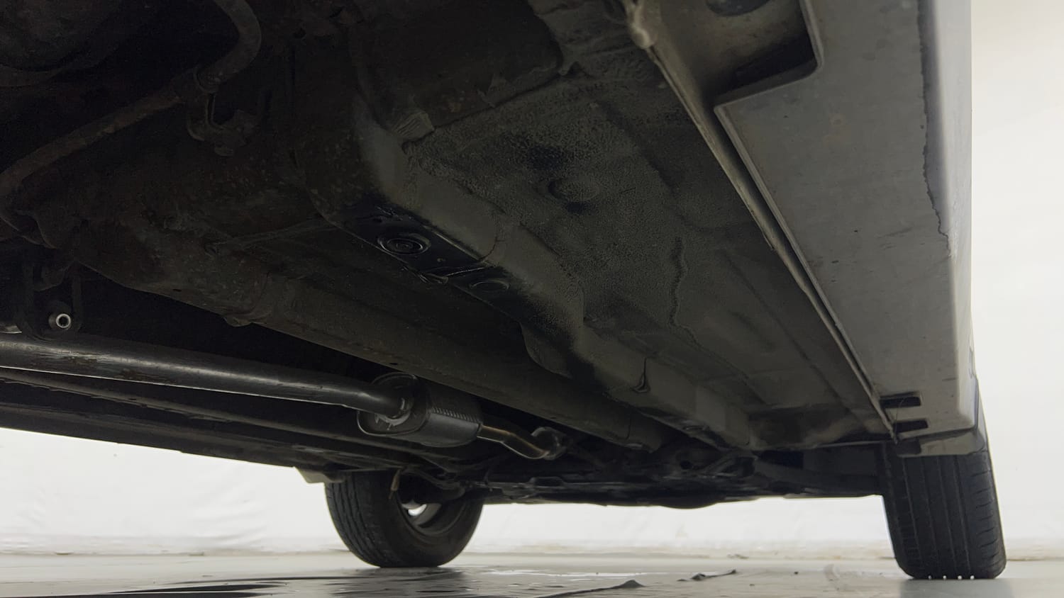 Used 2016 Hyundai Creta 1.6 SX Plus AT Petrol Petrol Automatic extra REAR RIGHT UNDERBODY VIEW