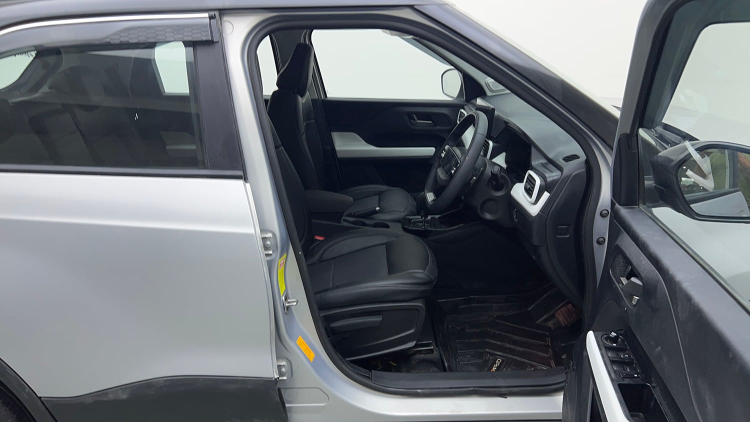 Used 2026 Tata Punch Accomplished + S CNG Automatic Cng Automatic interior RIGHT SIDE FRONT DOOR CABIN VIEW