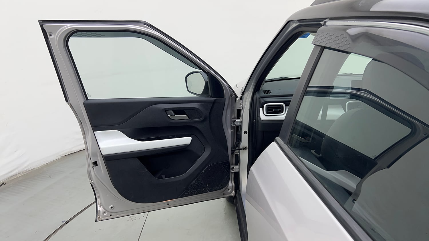 Used 2026 Tata Punch Accomplished + S CNG Automatic Cng Automatic interior LEFT FRONT DOOR OPEN VIEW