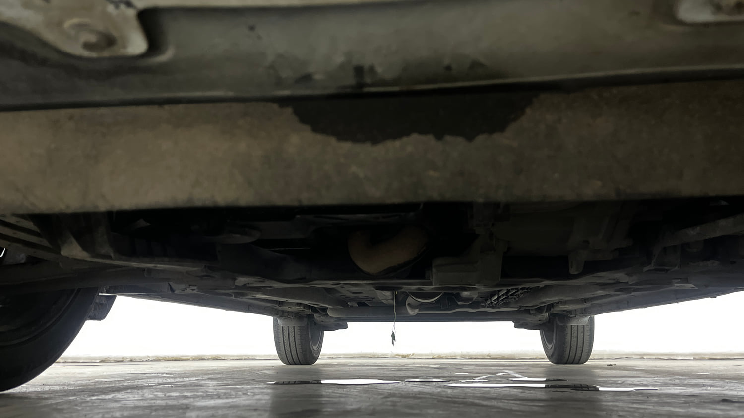 Used 2023 Tata Altroz XZ Plus Diesel Diesel Manual extra FRONT LEFT UNDERBODY VIEW