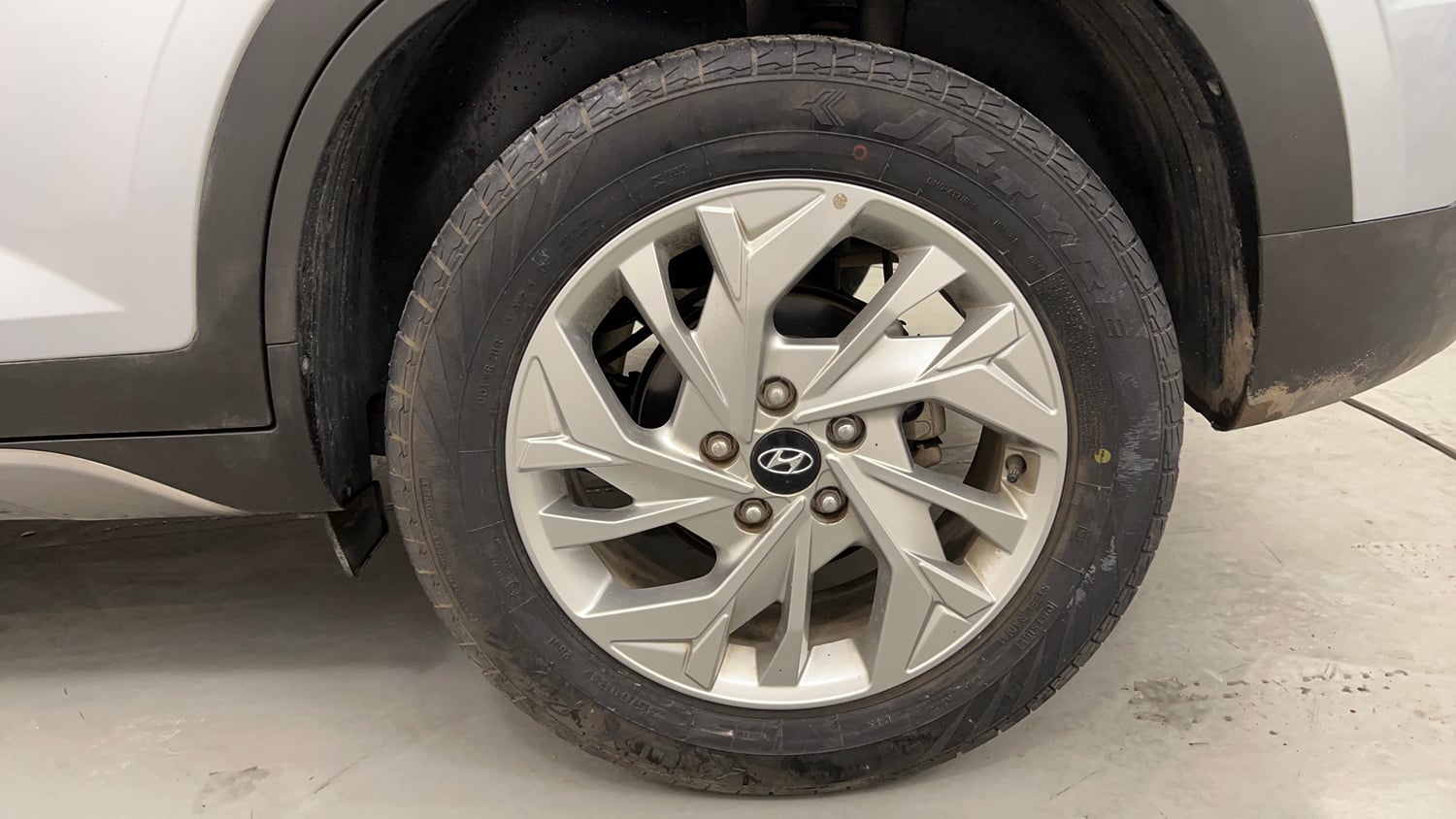 Used 2021 Hyundai Creta SX 1.5 Petrol Petrol Manual tyres LEFT REAR TYRE RIM VIEW