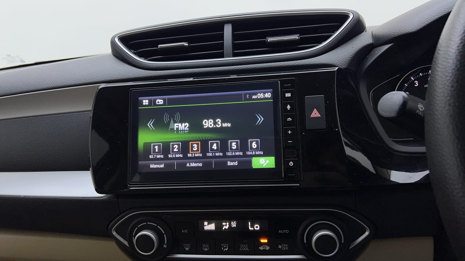Used 2024 Honda Amaze VX 1.2 Petrol MT Petrol Manual top_features Touch screen infotainment system