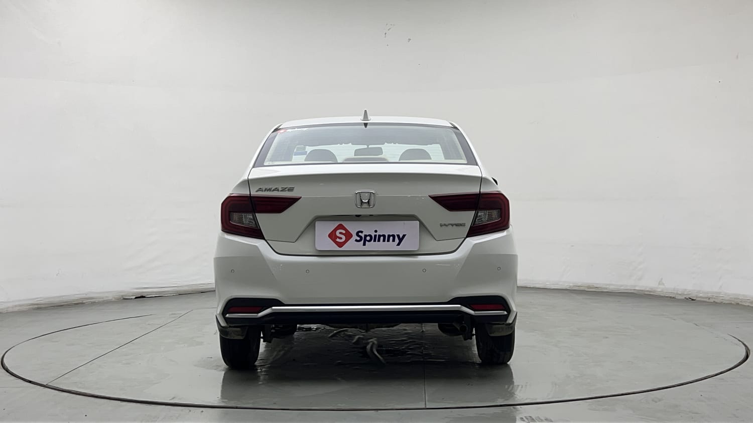 Used 2024 Honda Amaze VX 1.2 Petrol MT Petrol Manual exterior BACK VIEW