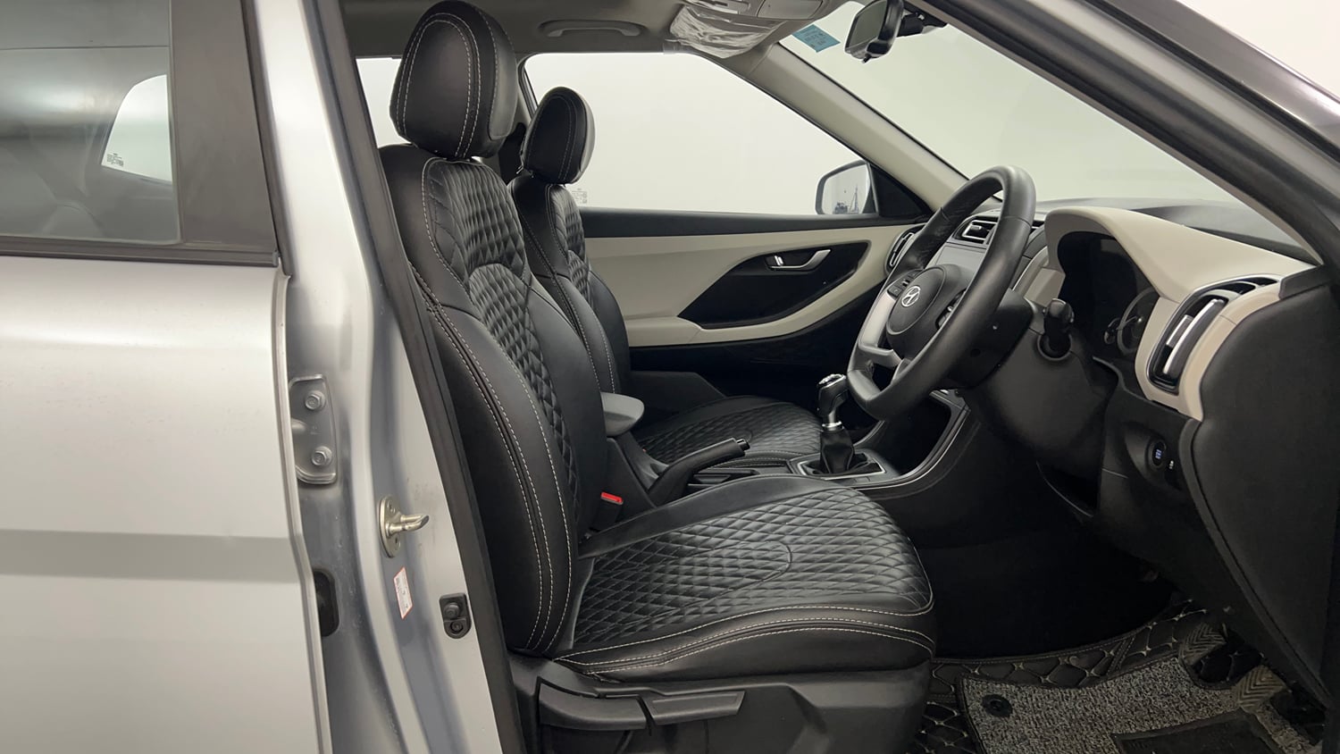 Used 2021 Hyundai Creta SX 1.5 Petrol Petrol Manual interior RIGHT SIDE FRONT DOOR CABIN VIEW