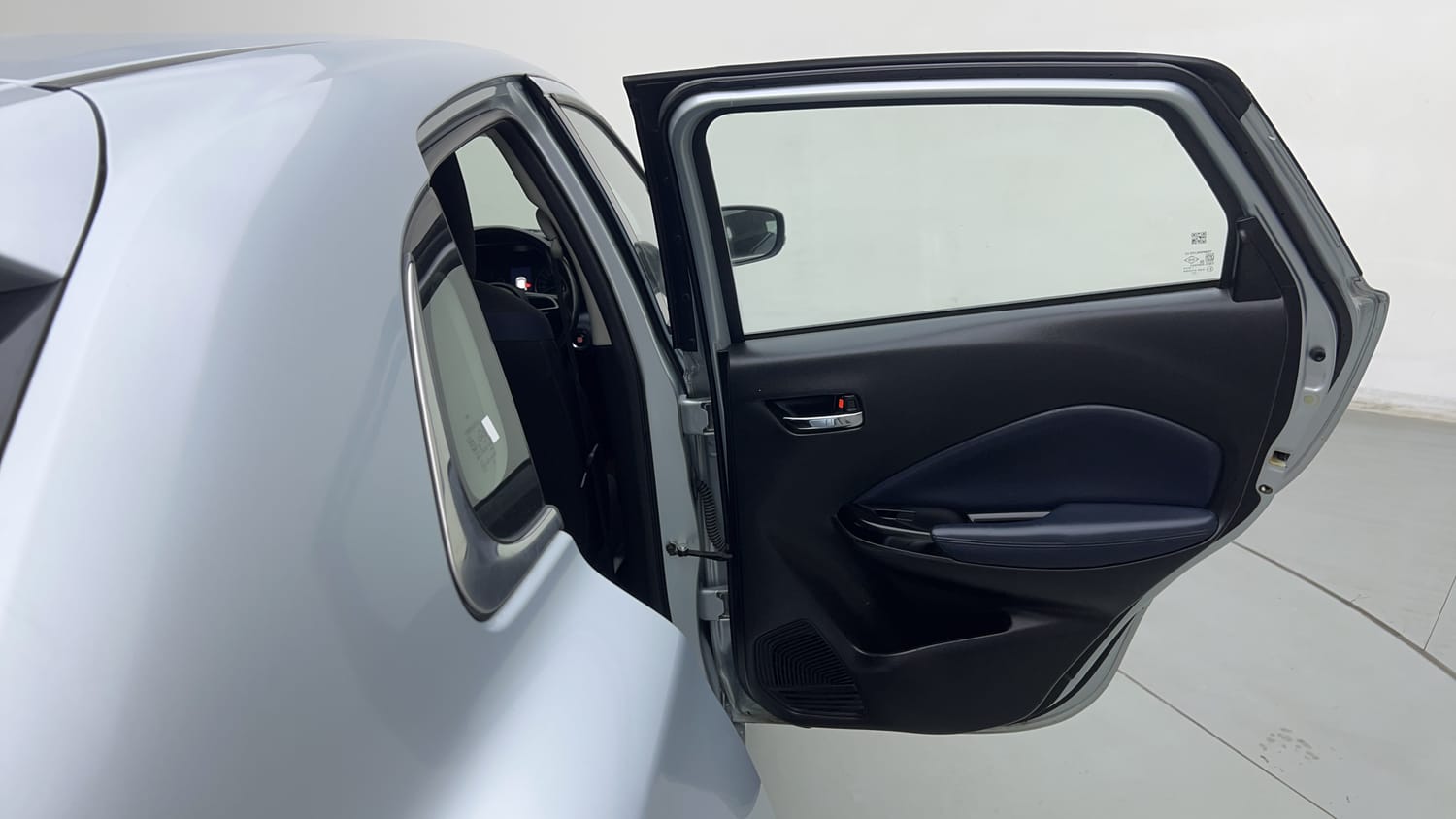 Used 2022 Maruti Suzuki Baleno Zeta MT Petrol Manual interior RIGHT REAR DOOR OPEN VIEW