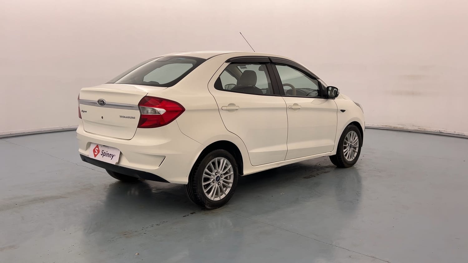 Used 2021 Ford Figo Aspire Titanium 1.2 Ti-VCT Petrol Manual exterior RIGHT REAR CORNER VIEW