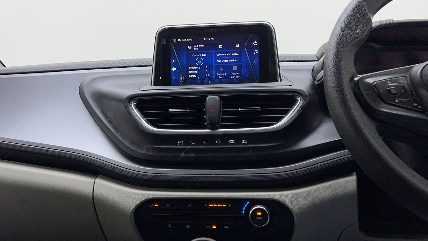 Used 2023 Tata Altroz XM Plus Petrol Petrol Manual interior MUSIC SYSTEM & AC CONTROL VIEW