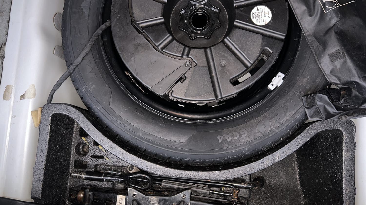 Used 2024 Skoda Slavia Style 1.5L TSI DSG Petrol Automatic tyres SPARE TYRE VIEW