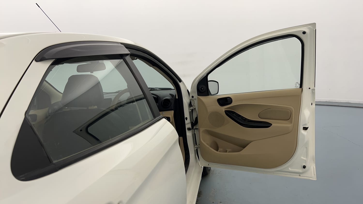 Used 2021 Ford Figo Aspire Titanium 1.2 Ti-VCT Petrol Manual interior RIGHT FRONT DOOR OPEN VIEW