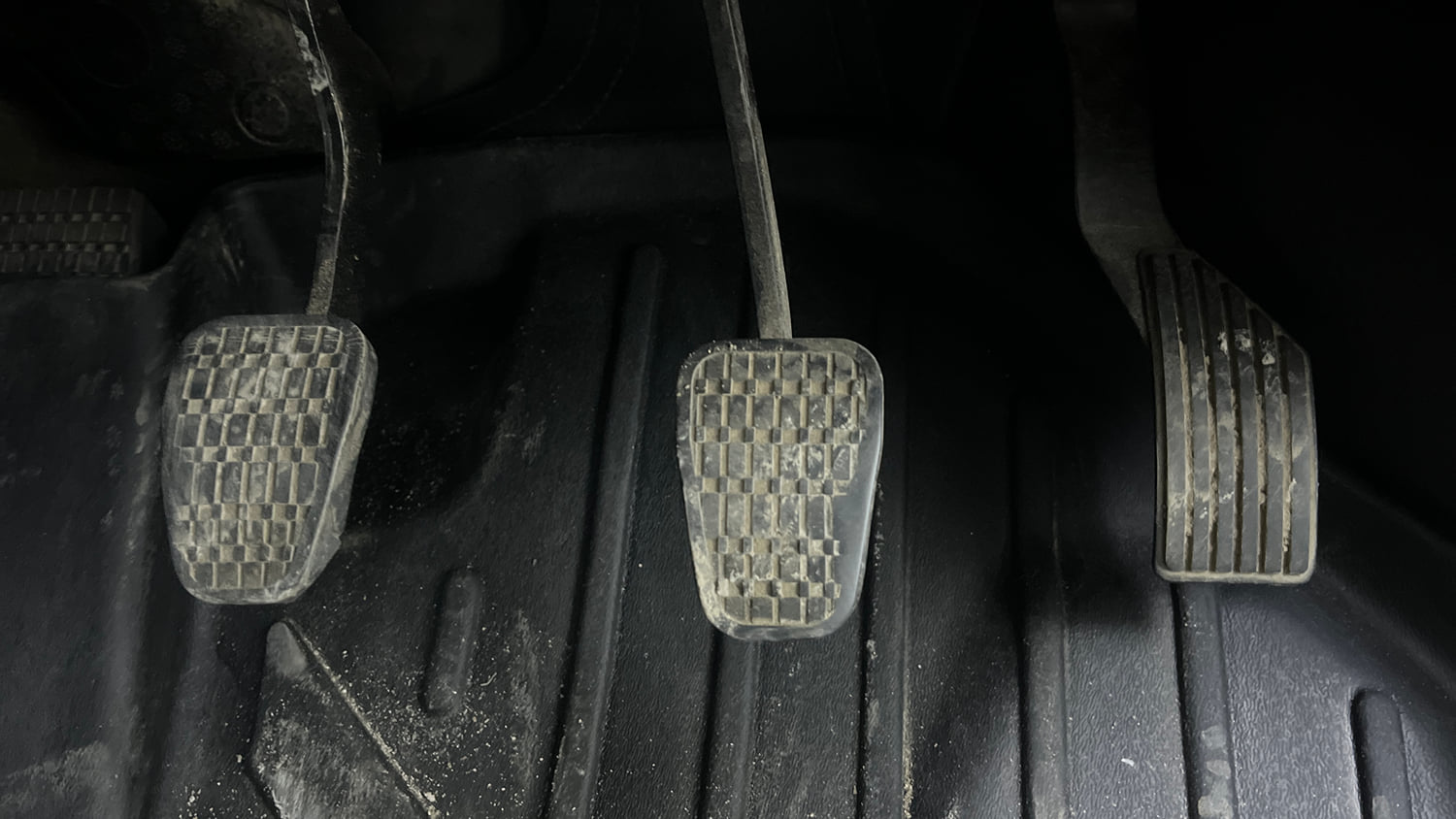 Used 2023 Tata Altroz XZ Plus Diesel Diesel Manual interior PEDALS VIEW