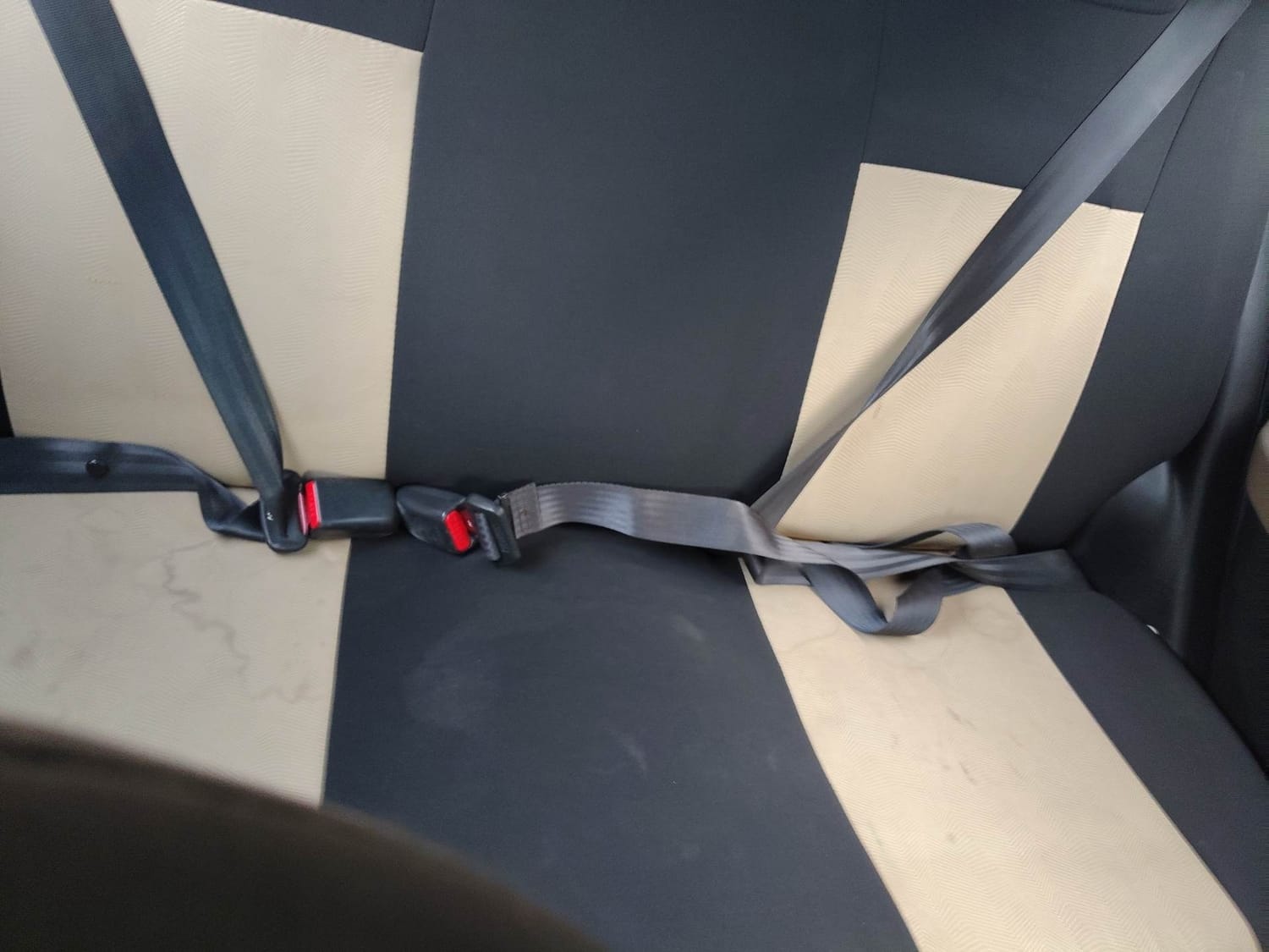 Used 2018 Hyundai Elite i20 Asta 1.2 AT Petrol Automatic interior REAR SEAT CONDITION VIEW